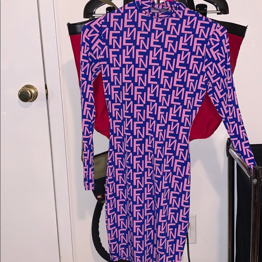 Fashion nova dress size XS